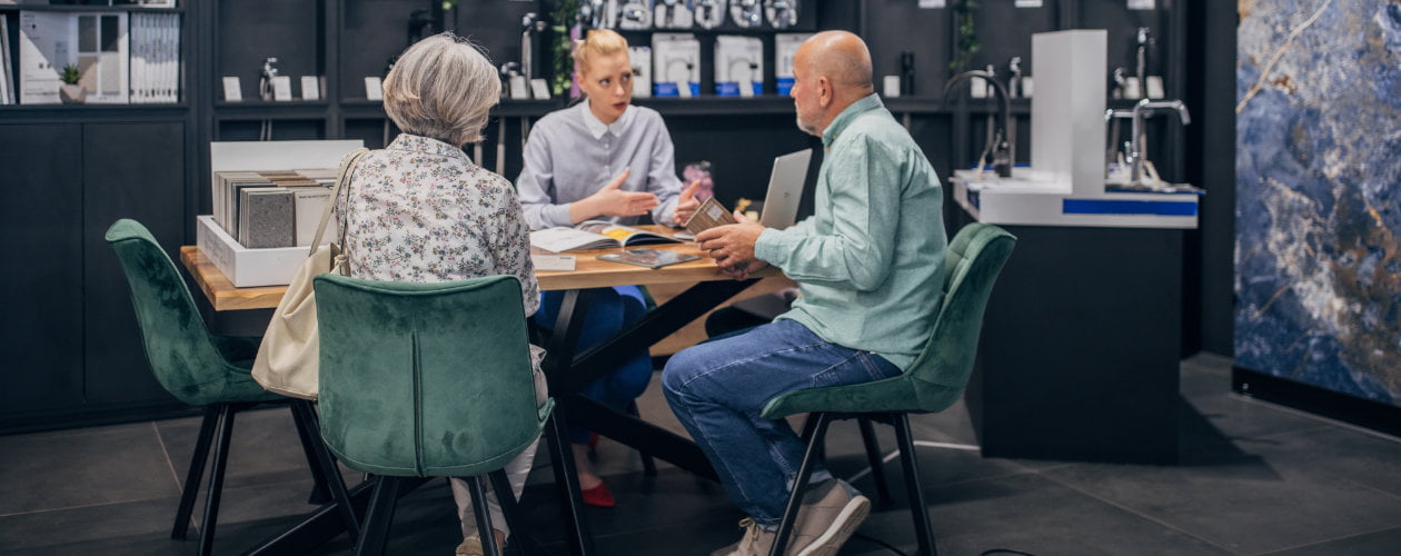 Dreistufiger Vertrieb – Warum gibt es keine Preise in der Ausstellung?